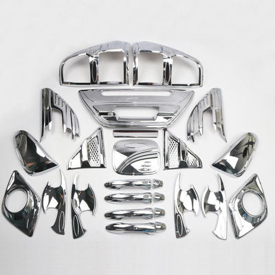 Bộ dụng cụ sinh thái thân thiện với xe hơi bằng nhựa Chrome và màu đen cho Hilux Revo 2015+