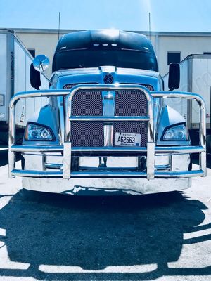 Nhà máy cung cấp xe tải bán tải Bumper Deer Guard cho  Vnl Freightliner Cascadia 2004-2014