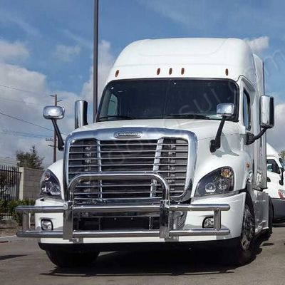 Chân đế thép ODM Bán xe tải Deer Grille Bumper Guard For Freightliner Cascadia