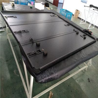 4 Cửa Pickup 4X4 Tonneau Bed Cover Nhôm Tấm tổ ong / Chất liệu PVC