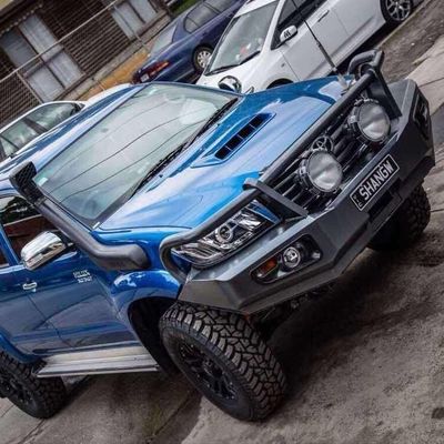 Nhà sản xuất OEM Bán buôn Thanh thép tráng phủ phía trước cho Toyota Hilux Revo Vigo Nissan Navara Np300 D40