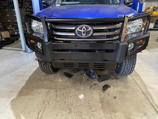 Toyota Hilux 2015 Revo 2015 Truck Bull Bar Powder Coat Đánh bóng