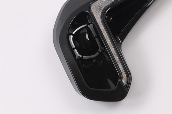 Đèn sương mù ánh sáng ban ngày cho Toyota Hilux Revo 2021